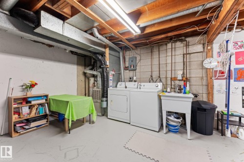 111 Cornell Court, Edmonton, AB 