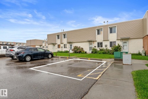 111 Cornell Court, Edmonton, AB 
