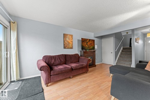 111 Cornell Court, Edmonton, AB 