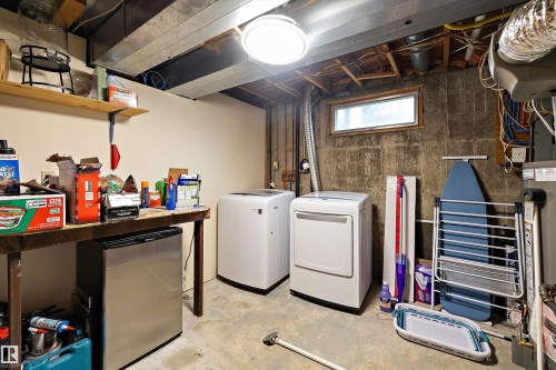 52 Alexander Drive, Leduc, AB 