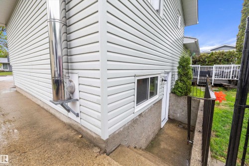 52 Alexander Drive, Leduc, AB 