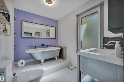 3631 108 Avenue, Edmonton, AB 