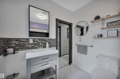 3631 108 Avenue, Edmonton, AB 