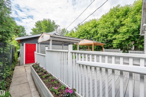 3631 108 Avenue, Edmonton, AB 