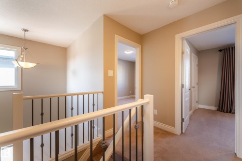 17614 8 Avenue, Edmonton, AB 