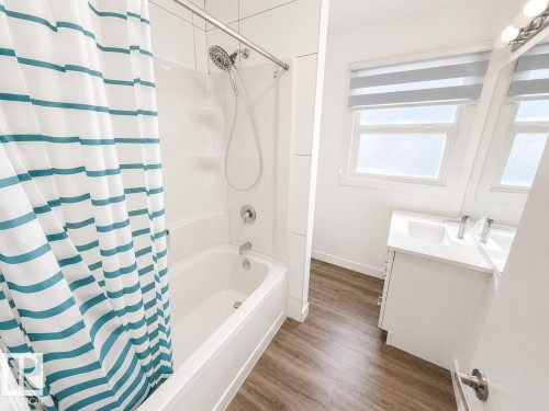 Upper 11348 111 Avenue Nw, Edmonton, AB 