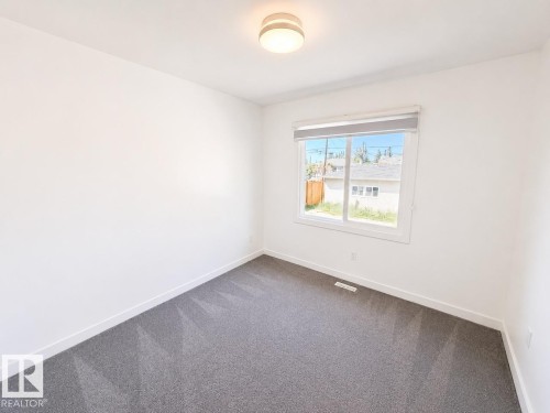 Upper 11348 111 Avenue Nw, Edmonton, AB 