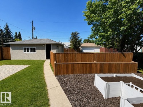 Upper 11348 111 Avenue Nw, Edmonton, AB 
