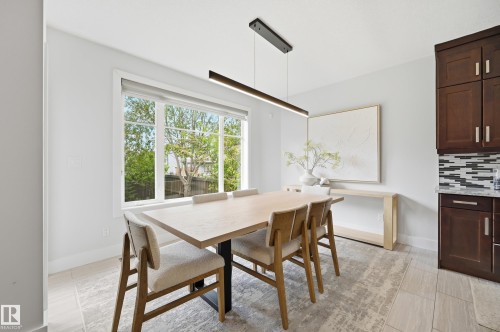 1024 Armitage Crescent, Edmonton, AB 