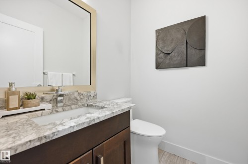 1024 Armitage Crescent, Edmonton, AB 