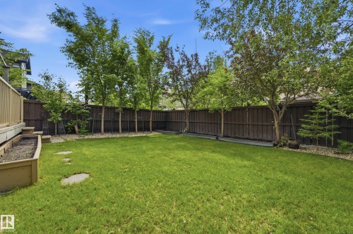 1024 Armitage Crescent, Edmonton, AB 