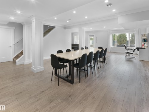 16011 46 Street, Edmonton, AB 