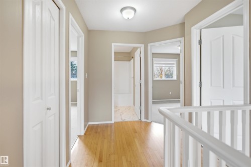 2610 33A Street, Edmonton, AB - Indoor Photo Showing Other Room