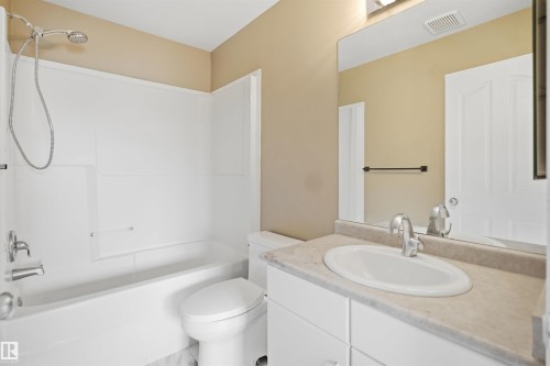 2610 33A Street, Edmonton, AB - Indoor Photo Showing Bathroom