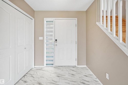 2610 33A Street, Edmonton, AB - Indoor Photo Showing Other Room
