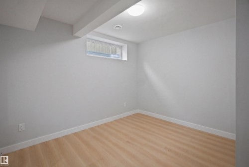 2610 33A Street, Edmonton, AB - Indoor Photo Showing Other Room