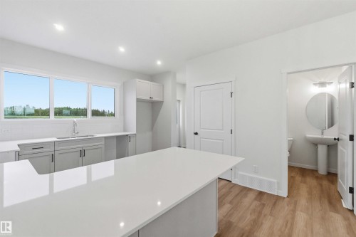 1084 Mcleod Avenue, Spruce Grove, AB 