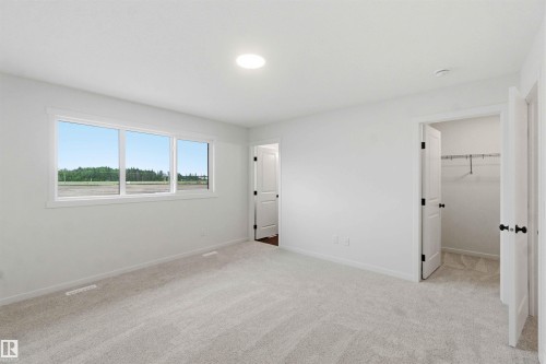 1084 Mcleod Avenue, Spruce Grove, AB 