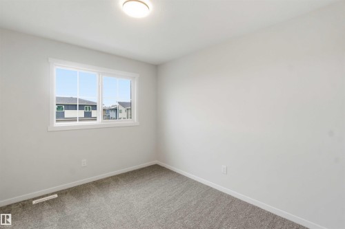 1088 Mcleod Avenue, Spruce Grove, AB - Indoor Photo Showing Other Room