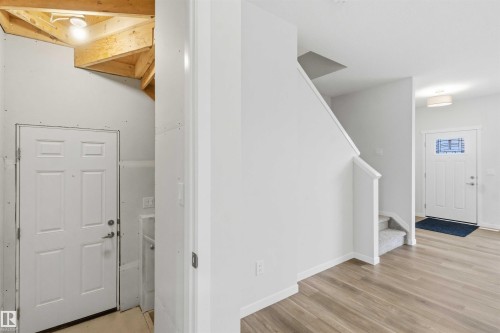 1088 Mcleod Avenue, Spruce Grove, AB - Indoor Photo Showing Other Room