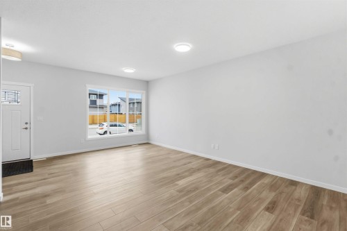 1088 Mcleod Avenue, Spruce Grove, AB - Indoor