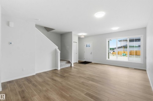 1088 Mcleod Avenue, Spruce Grove, AB - Indoor Photo Showing Other Room
