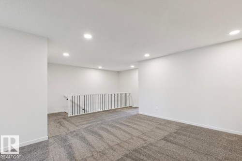 7351 Klapstein Crescent, Edmonton, AB 