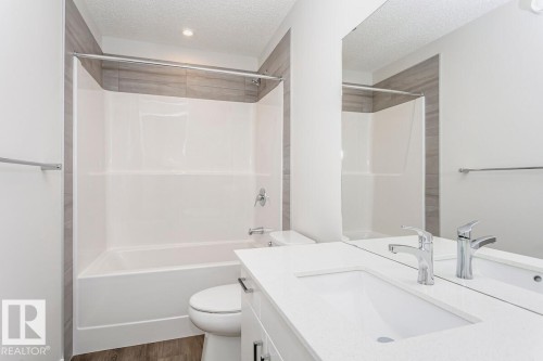322 Hawthorn Way, Leduc, AB 