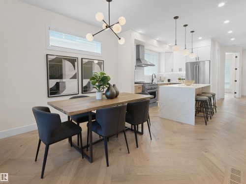 8134 77 Avenue, Edmonton, AB 