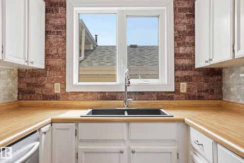 5419 188 Street, Edmonton, AB - Indoor Photo Showing Kitchen With Double Sink