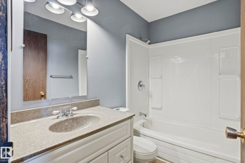 5419 188 Street, Edmonton, AB - Indoor Photo Showing Bathroom