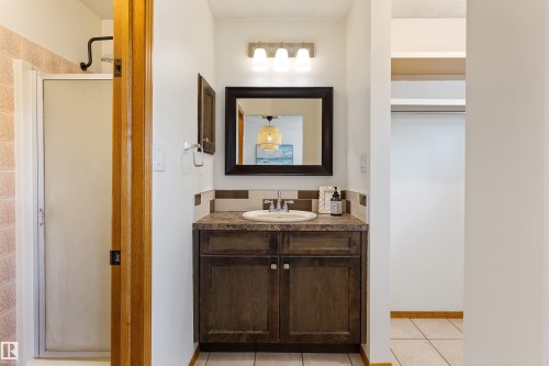 9231 169 Avenue, Edmonton, AB 