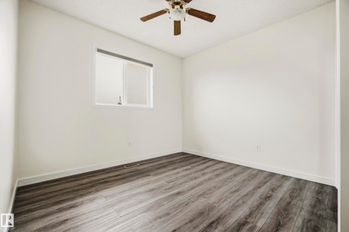 1526 37C Avenue, Edmonton, AB 