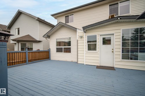 1526 37C Avenue, Edmonton, AB 