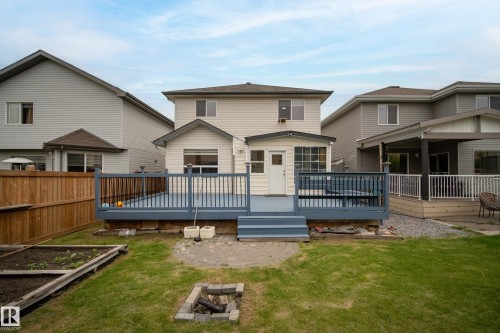 1526 37C Avenue, Edmonton, AB 