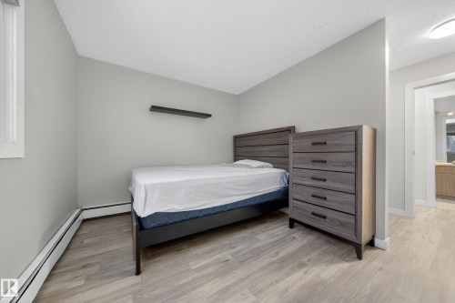 202 10615 156 Street, Edmonton, AB 