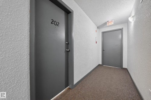 202 10615 156 Street, Edmonton, AB 
