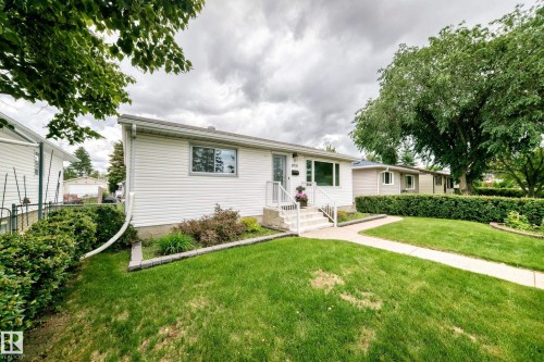 8751 155 Street, Edmonton, AB 
