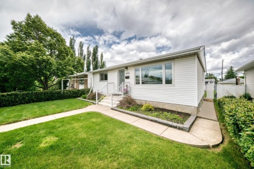 8751 155 Street, Edmonton, AB 
