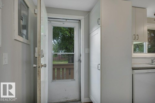 4712 47 Avenue, Wetaskiwin, AB 