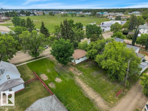 4712 47 Avenue, Wetaskiwin, AB 