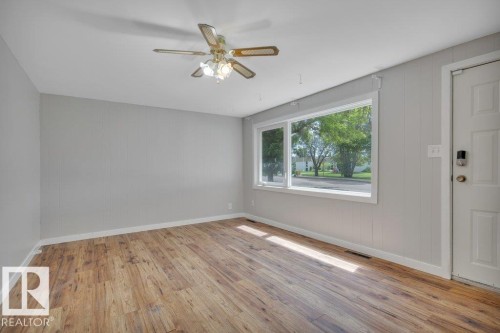 4712 47 Avenue, Wetaskiwin, AB 