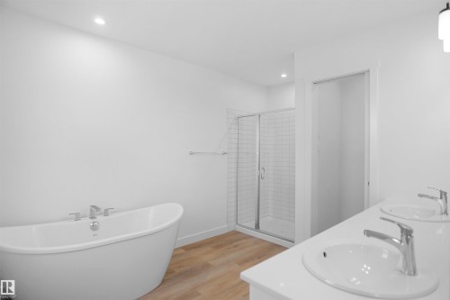 242 Elliott Wynd, Fort Saskatchewan, AB 