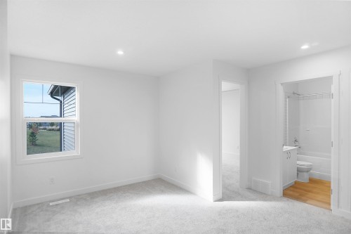 242 Elliott Wynd, Fort Saskatchewan, AB 
