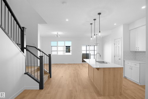 242 Elliott Wynd, Fort Saskatchewan, AB 