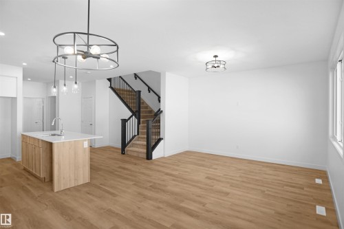 242 Elliott Wynd, Fort Saskatchewan, AB 