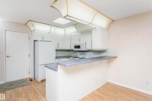 26 1650 42 Street, Edmonton, AB 