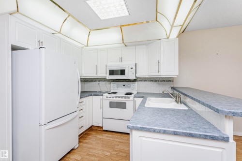 26 1650 42 Street, Edmonton, AB 