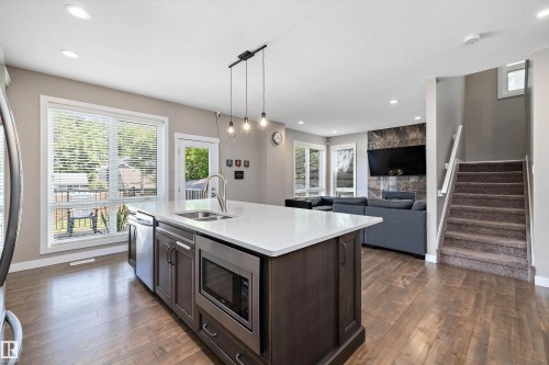 12211 57 Street, Edmonton, AB 