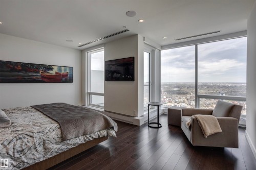 4602 10360 102 Street, Edmonton, AB 